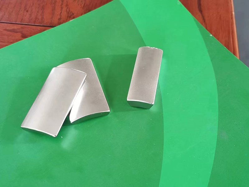 釹鐵硼磁瓦的磁性能怎么測(cè)量